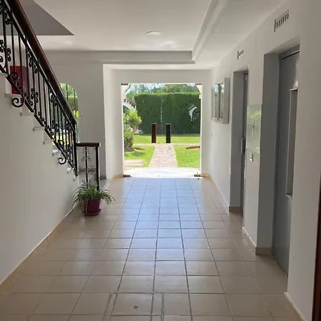Paraiso Apartment *